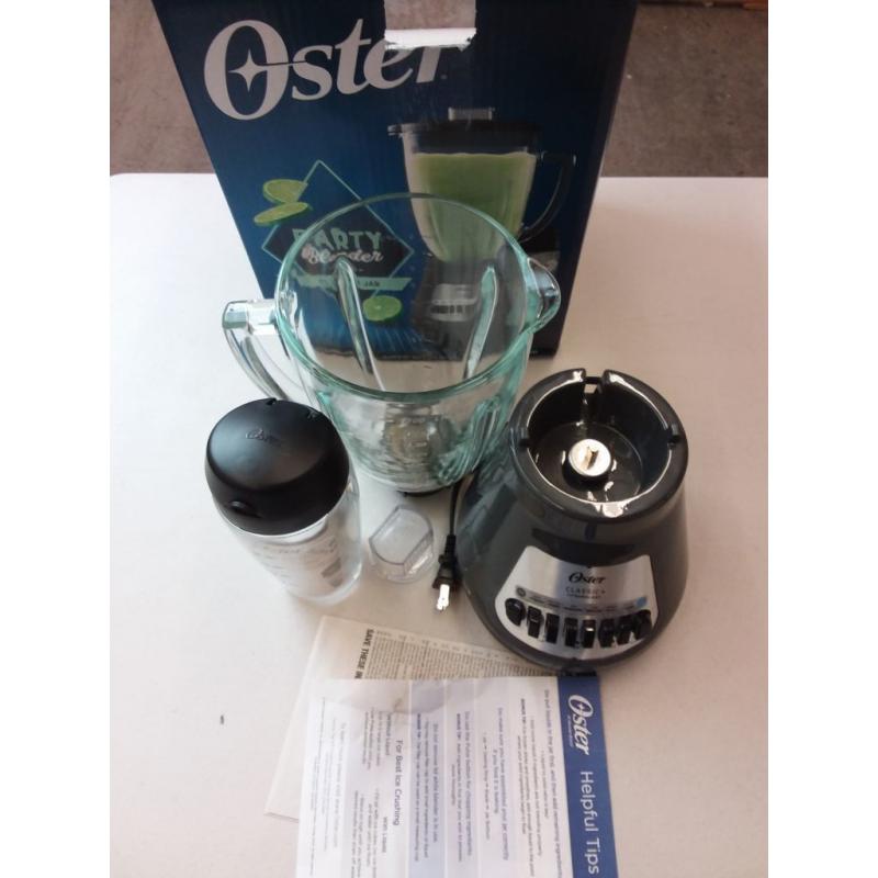 Oster Party Blender  (Missing Lid!!) with XL 8-Cup Jar and Blend-N-Go Cup