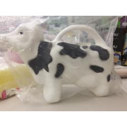 Gift Craft Cow Milk Server