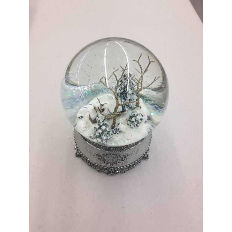 Roman Glitter Dome Christmas Snow Globe