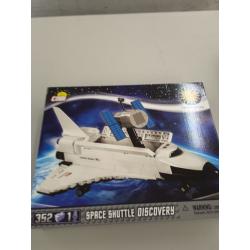 Cobi Smithsonian Space Shuttle Discovery Building Set