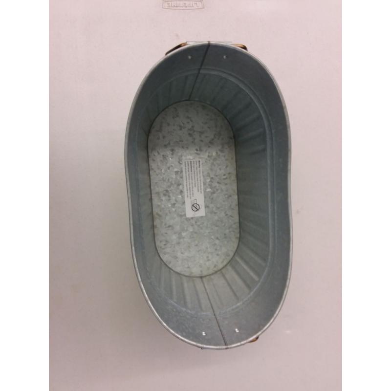 Better Homes & Gardens - Scooped Oval Tub