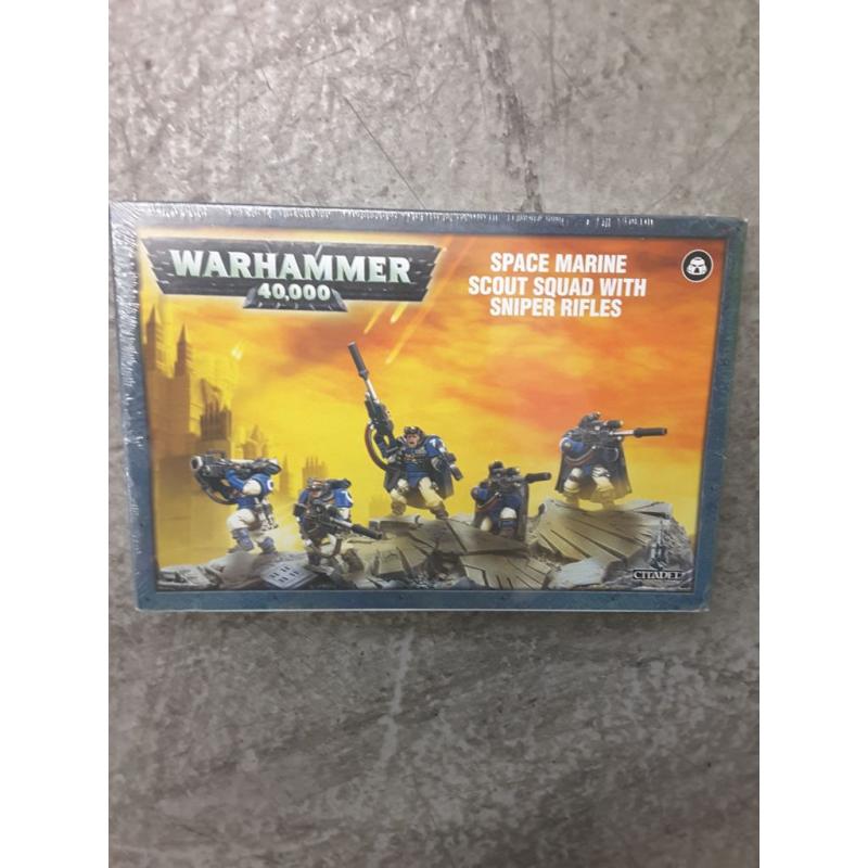 Warhammer 40,000 Space Marine Scout Squad with Sniper Rifles