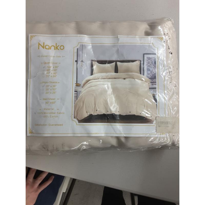 Nanko Luxury Microfiber Duvet Cover Set for Double and Queen Beds Color Cream