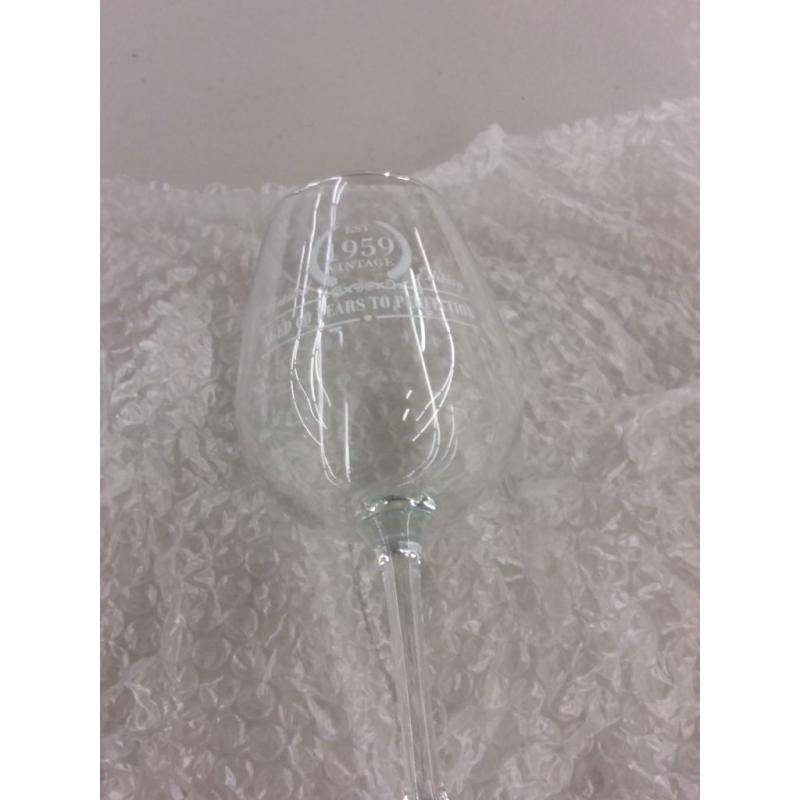 1959 Vintage Edition Birthday Wine Glass for Men and Women (60th Birthday)