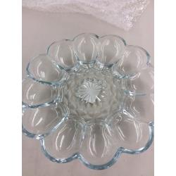 Anchor Hocking Company 10 Presence Egg Plate