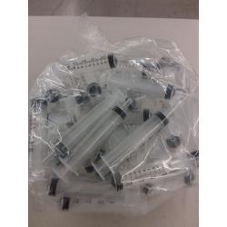 Kendall Monoject Oral Medication Syringes, Clear 10 Millileter/2 Teaspoons.