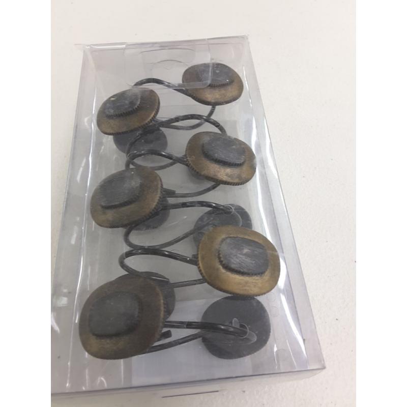 Olivia Resin Shower Hooks