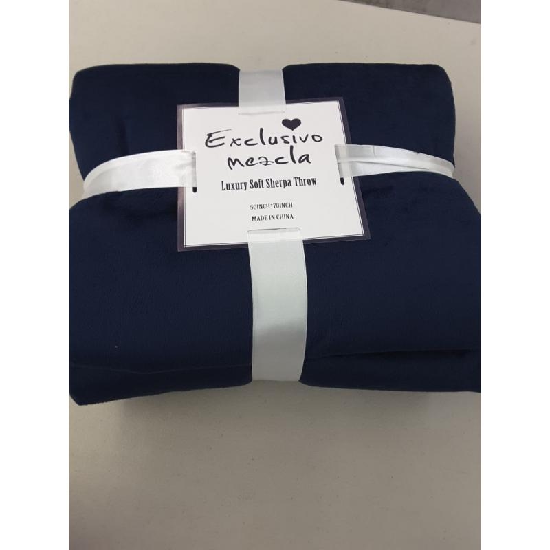 Exclusivo Mezcla 50 x 70 Large Throw Blanket