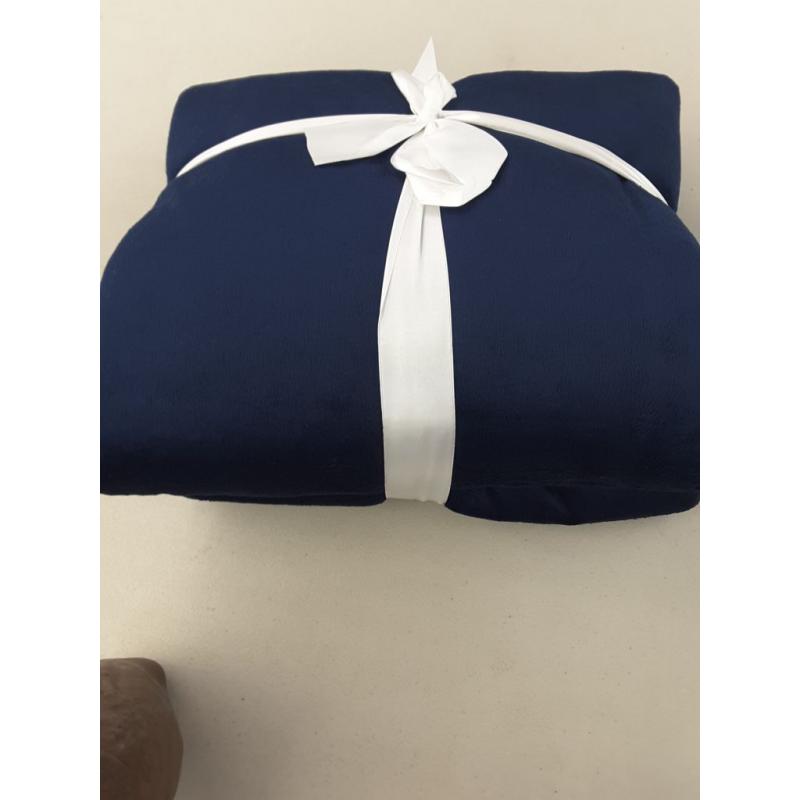 Exclusivo Mezcla 50 x 70 Large Throw Blanket