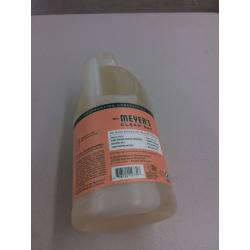 Mrs. Meyer's Clean Day Liquid Laundry Detergent, Cruelty Free and Biodegradable Formula, Geranium Scent, 64 oz