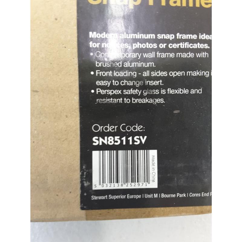 SECO Front Load Easy Open Snap Frame