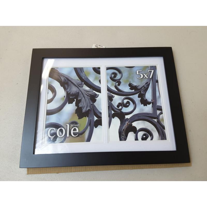 5x7 Matted Picture Frame - Matte Black Wooden Dual Opening