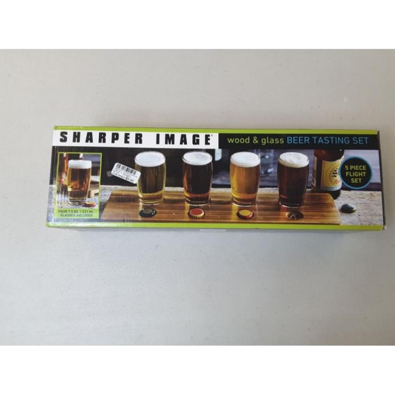 Sharper Image Wood and Glass Beer Tasting Set