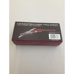 Devine Woodpecker Pourer