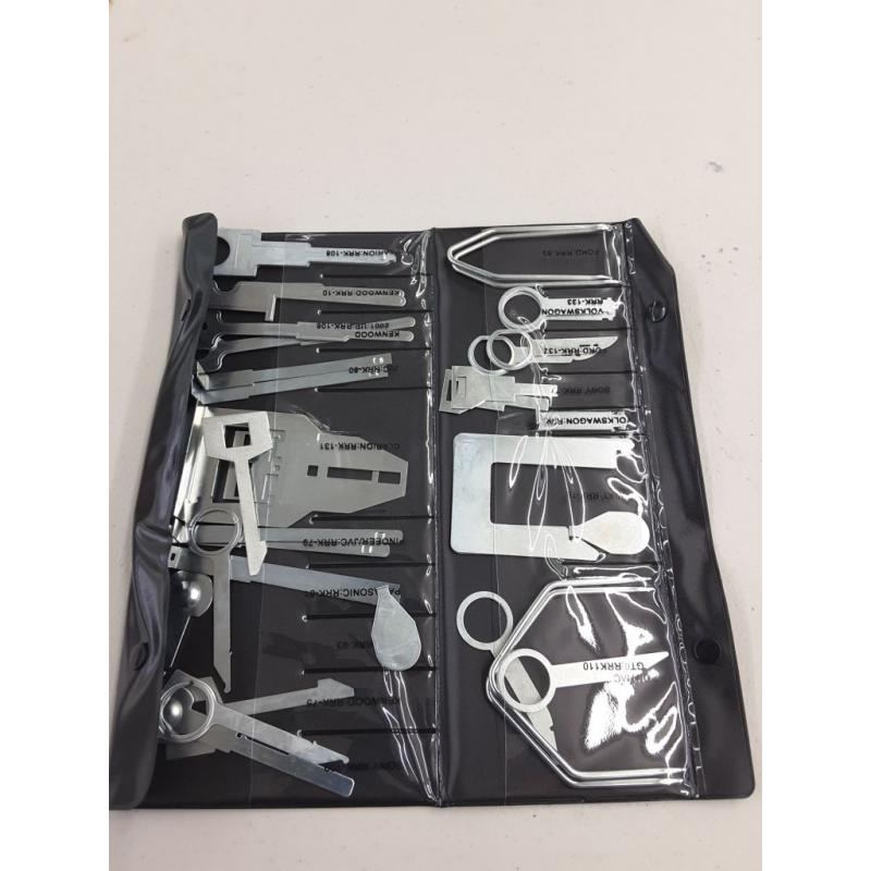Audio Stereo-Radio Installation/Removal Set