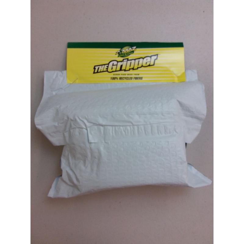 A-Maz the Gripper Handle + 3 Scrub Pads
