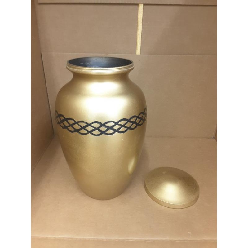 Golden Funeral Urn by Liliane Memorials - Links Gold Model