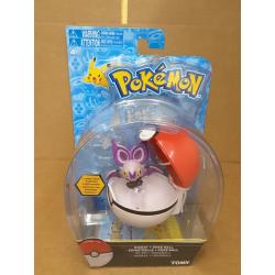 Pokemon Tomy Clip n Carry Pokeball Figure and Ball Set