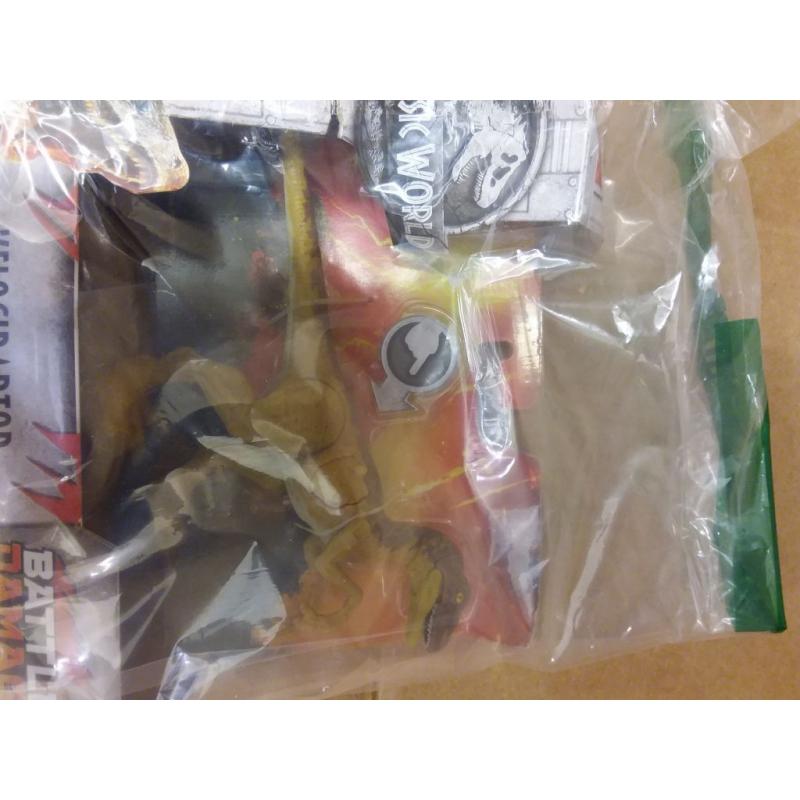 Jurassic World Velociraptor Battle Damage