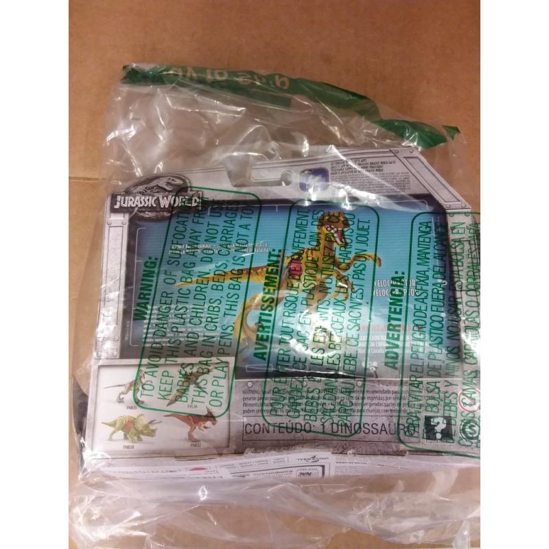 Jurassic World Velociraptor Battle Damage