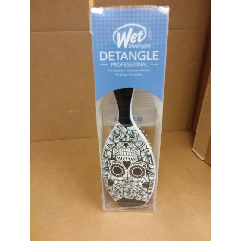 Wet Brush Pro Detangle Hair Brush, Sugar Skulls Black & White
