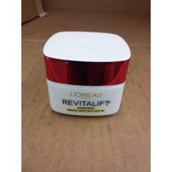 Ľoreal Paris Revitalift Anti-Wrinkle + Firming Moisturizer