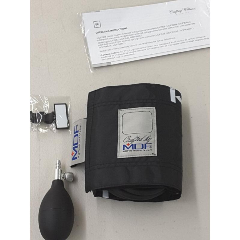 MDF Instruments Pocket Aneroid Sphygmomanometer