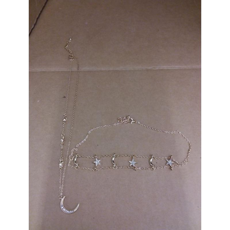 Jovono Star and Moon Necklace