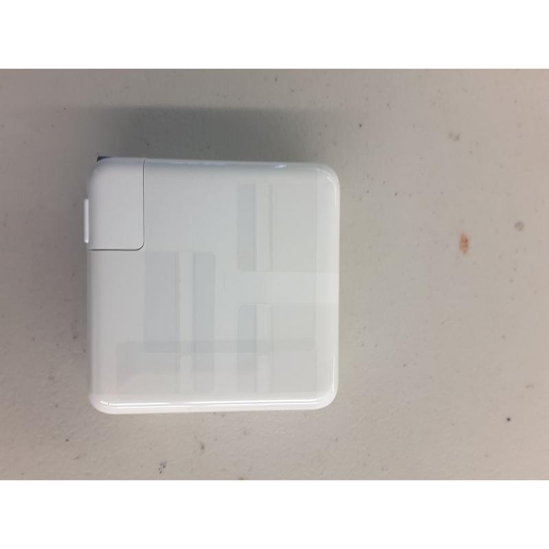 CE USB-C 87w Apple Power Adapter