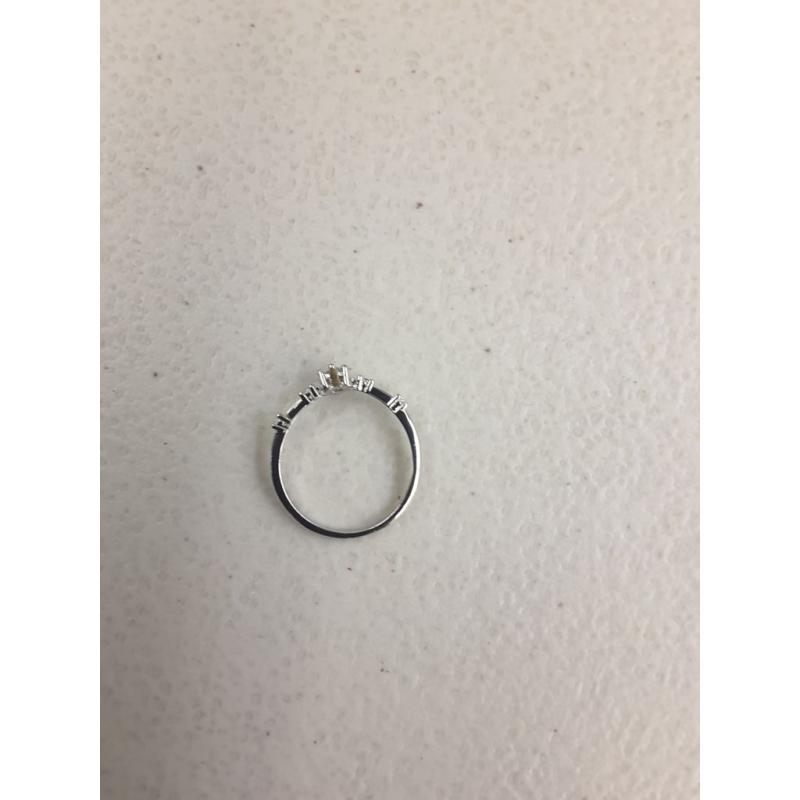 JESMING 7 Tiny Diamond Pieces of Exquisite Ring Stacking Rings