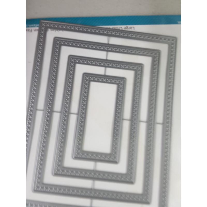 Lawn Fawn Lawn Cuts Custom Craft Dies