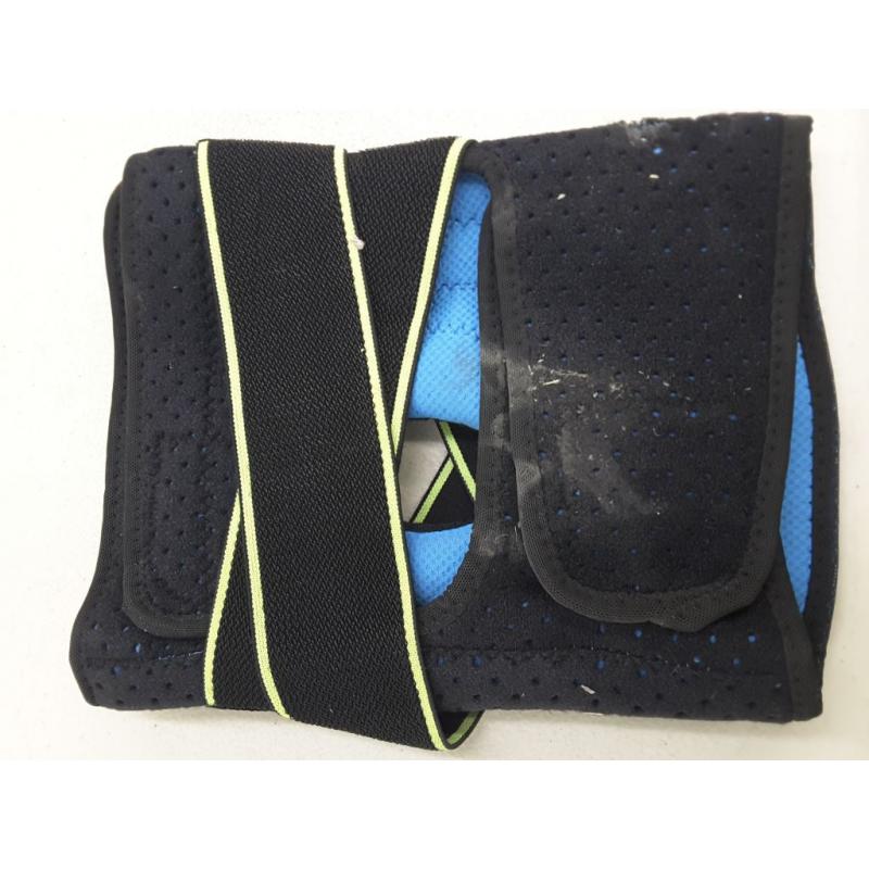 Knee Brace With Side Stabilizers and Patella Gel Pads