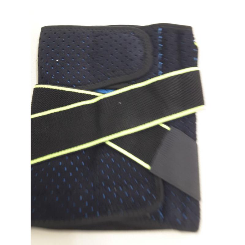 Knee Brace With Side Stabilizers and Patella Gel Pads For Knee Brace
