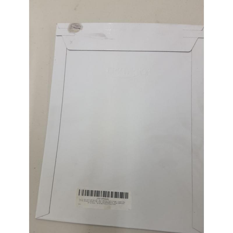 Marilyn Monroe Wall Art - Graffiti Wall Art - Banksy Poster