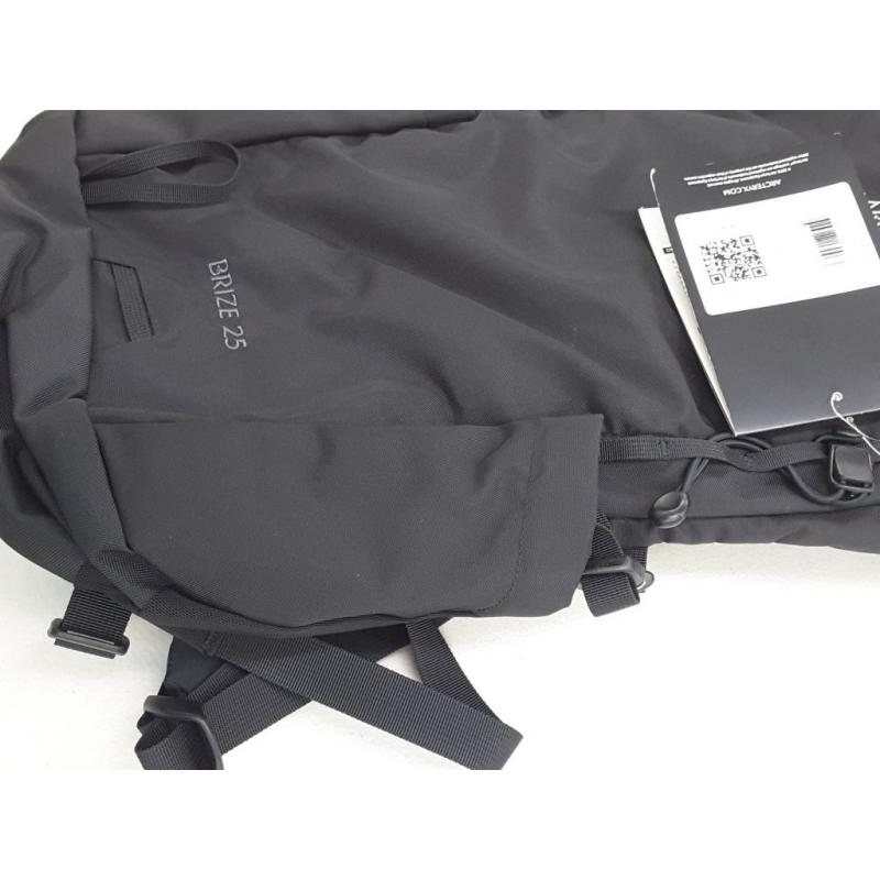 Arc'teryx Brize 25 Backpack | Versatile Hiking & Daypack