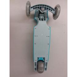 Kick Scooter for Kids 3 Wheel Scooter for Toddlers Girls Boys Lightweight 4 Adjustable Height Lean to Steer with PU Flashing Wheels Scooter for Children from 2 to 6 Years Old (Light Blue)