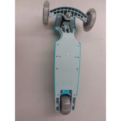 Kick Scooter for Kids 3 Wheel Scooter for Toddlers Girls Boys Lightweight 4 Adjustable Height Lean to Steer with PU Flashing Wheels Scooter for Children from 2 to 6 Years Old (Light Blue)