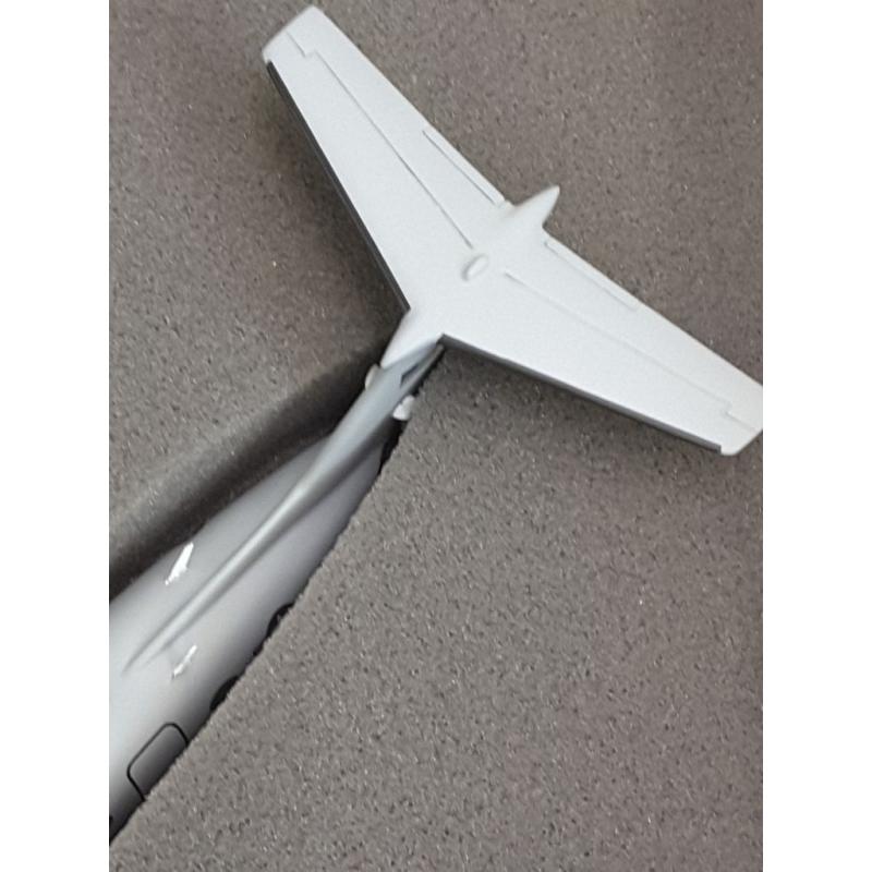 Desktop Models Daron MC-12W USAF 1/32 Project Liberty