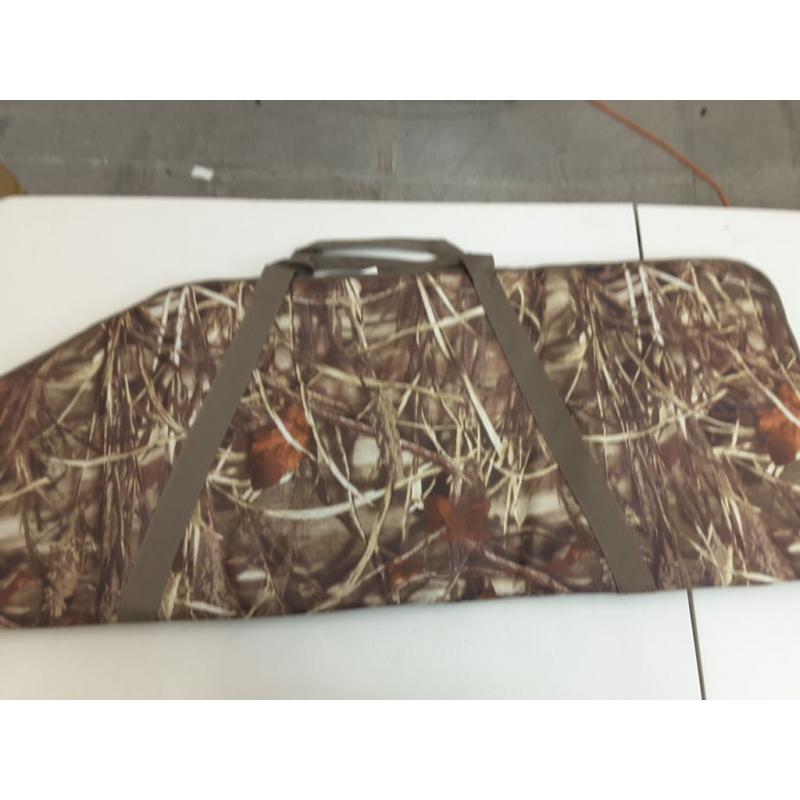 Elkton Outdoors Deluxe Bow Case, HB Camo Color