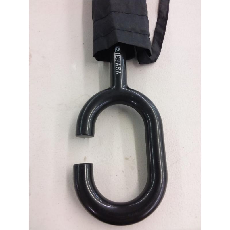 Inverted Umbrella with C-Shaped Handle