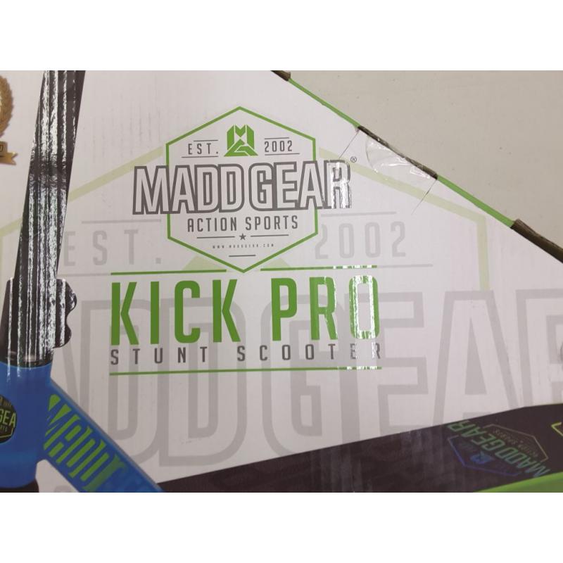 Madd Gear MGP Action Sports Kick Pro Scooter, Blue/Green