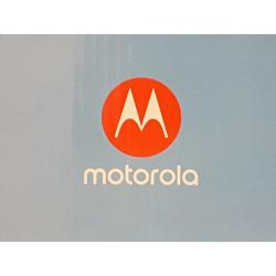 Motorola Baby Bundle: 5 Portable Video Baby Monitor and Smart Ear Thermometer