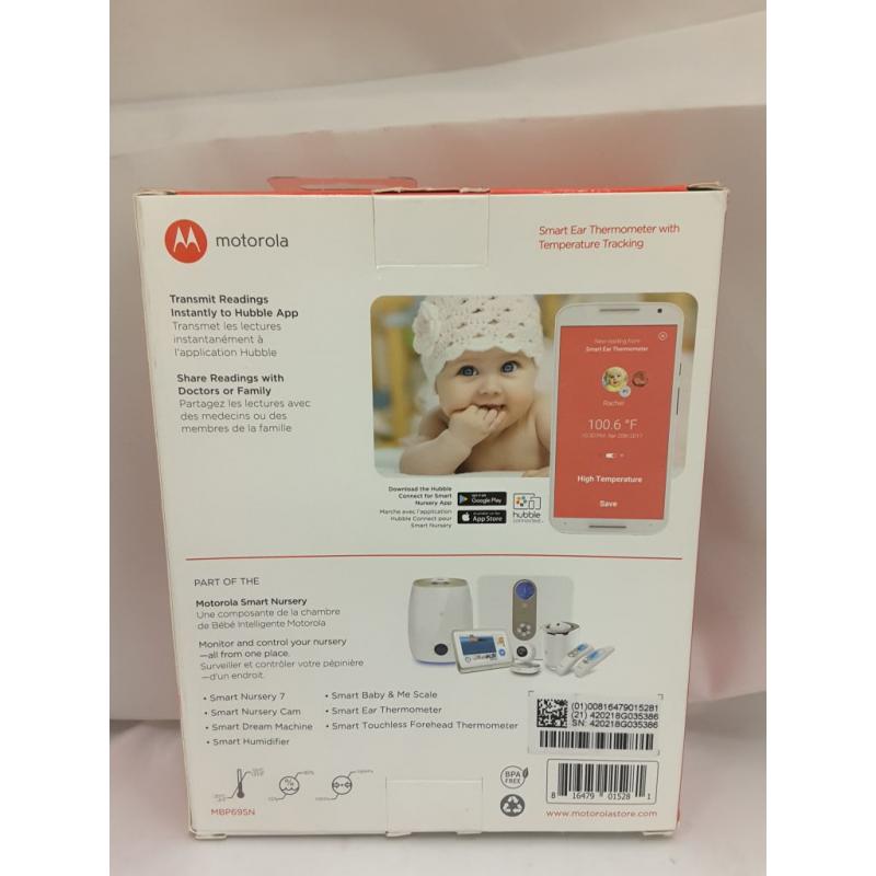 Motorola Baby Bundle: 5 Portable Video Baby Monitor and Smart Ear Thermometer