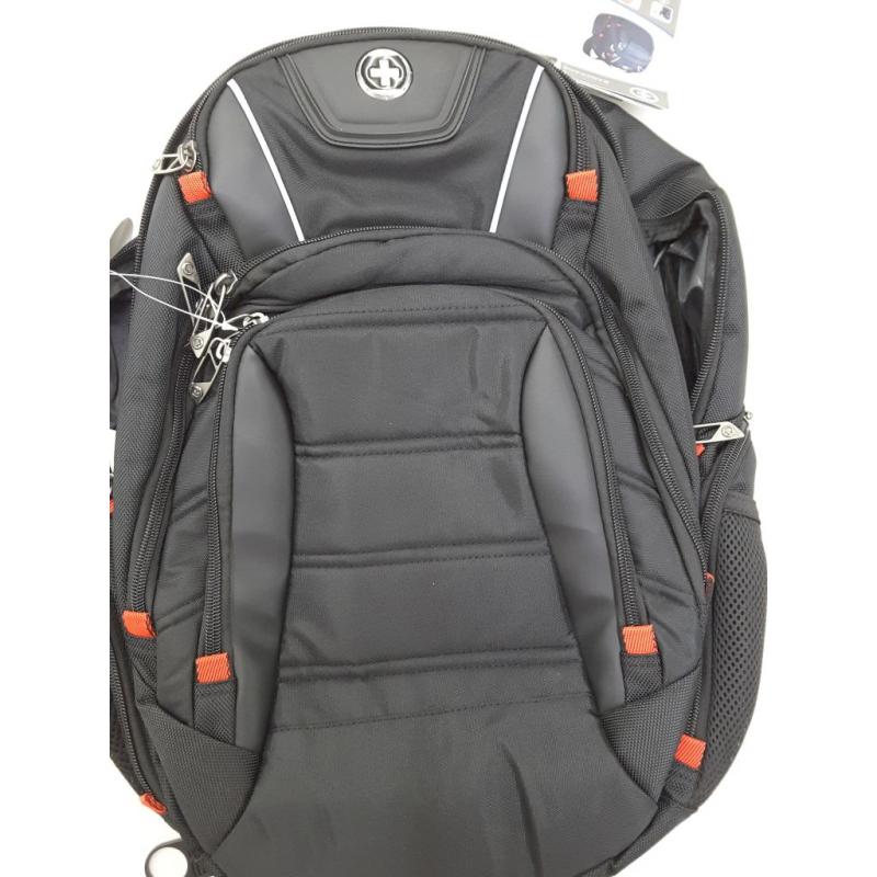 Swissdigital Backpack Technology Authorized, Smart Charge, Laptop Compartment