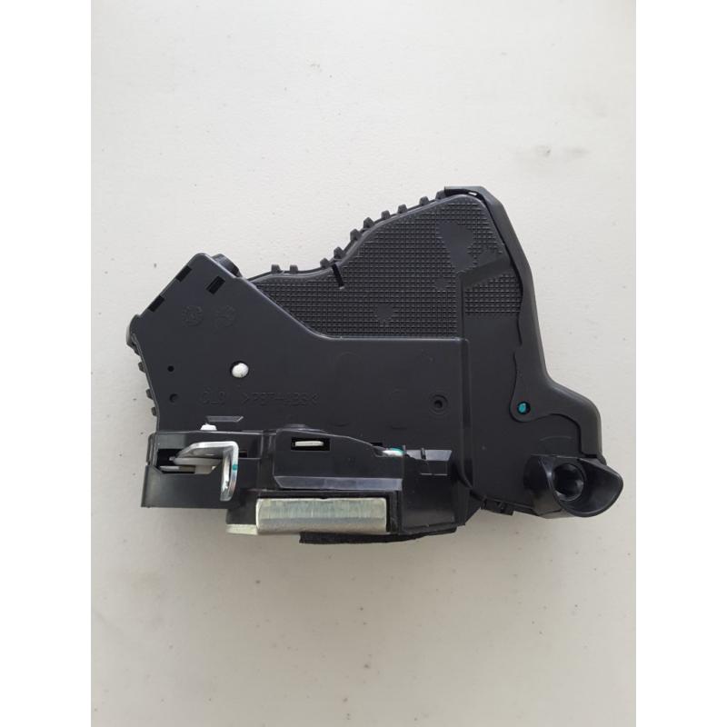 FAERSI 931-401 Door Lock Actuator Motor Front Left Driver Side Replacement