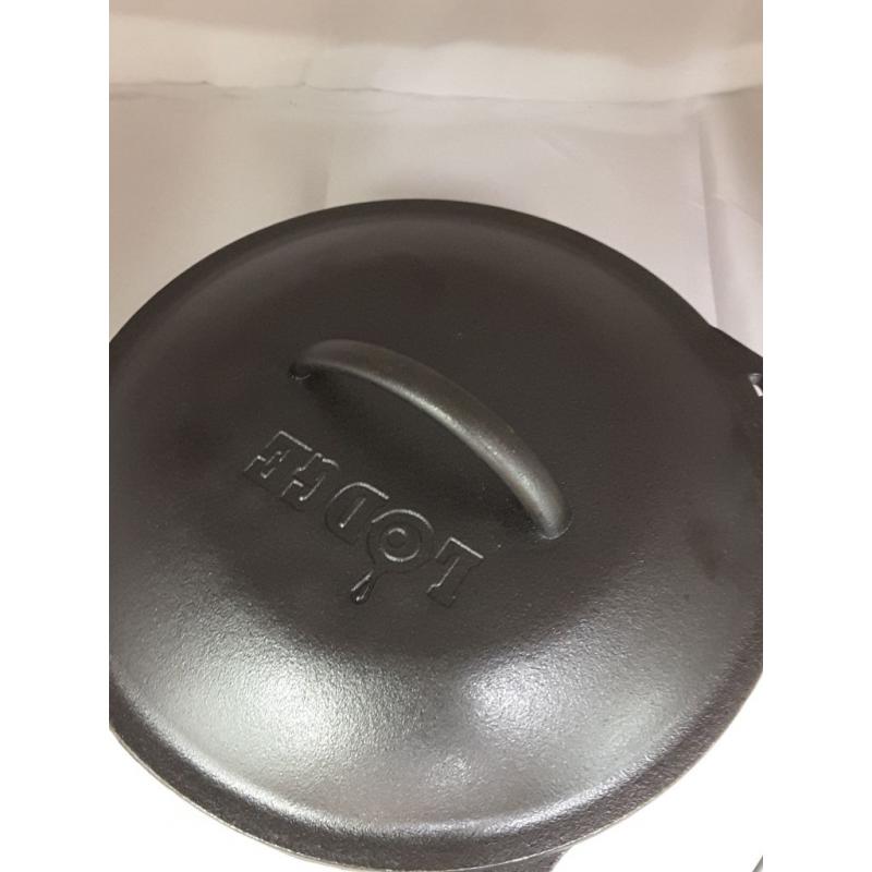 Lodge 5 Quart Spiral Bail Handle Cast Iron Dutch Oven