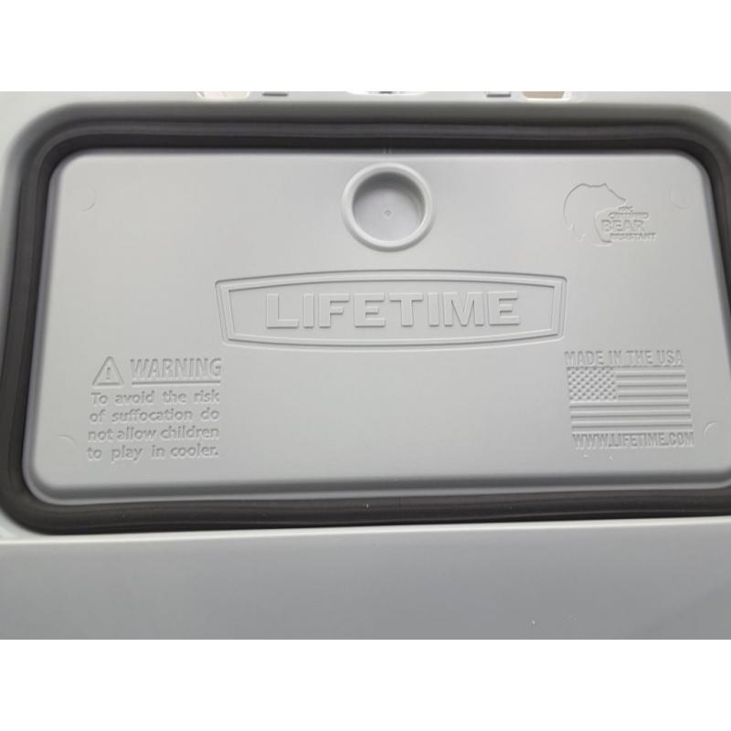 Lifetime 28 Quart High Performance Cooler
