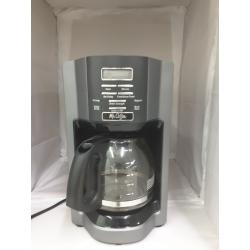 Mr coffee black coffee maker holds 12 cups