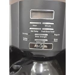 Mr coffee black coffee maker holds 12 cups