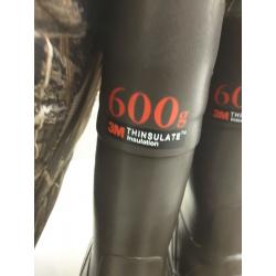 Tide ewe chest hunting rs for women size 8, camoflauge